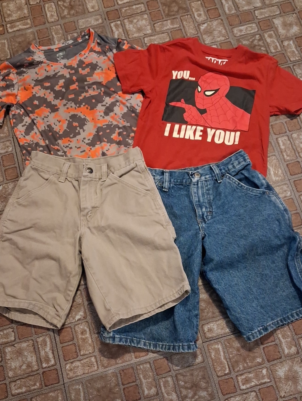 Boys Size 8 Shorts Wrangler And Tee Shirts